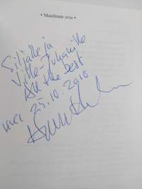 Maailman sivu : kootut runoelmat 1999-2010 (signeerattu, tekijän omiste)
