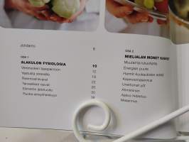 Mieliruokaa : hyvän olon reseptejä