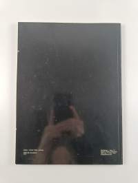 Vuoden luonnonkuvat 1981 = Nature photographs of the year