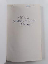 Hyökkäys tukikohtaan (signeerattu)