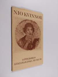 Nio kvinnor