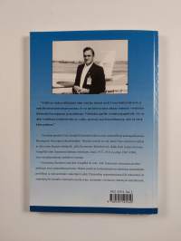 Euroopan ikkunalaudalla : Suomesta ja suomalaisista virolaissilmin (tekijän omiste, signeerattu)