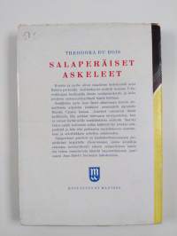 Salaperäiset askeleet