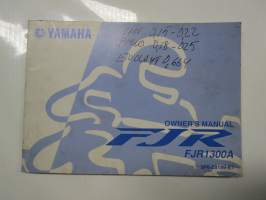 Yamaha FJR1300A Owner&#039;s Manual (3P6-28199-E1) -käyttöohjekirja englanniksi