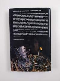 Arto Paasilinna-paketti (36 kirjaa, kaikki romaanit) : Operaatio Finlandia ; Paratiisisaaren vangit ; Jäniksen vuosi ; Onnellinen mies ; Isoisää etsimässä ; Sotah...