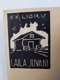 Mustalaistyttö