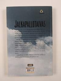 Jalkapallotaivas (signeerattu, tekijän omiste)