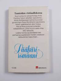 Lääkäriromaani ; Tunteiden ristiaallokossa