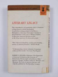 The Cycle of American Literature - An Essay in Historical Criticism