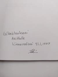 Aikani jäljet (signeerattu, tekijän omiste)