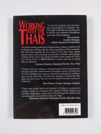 Working with the Thais : a guide to managing in Thailand (ERINOMAINEN)