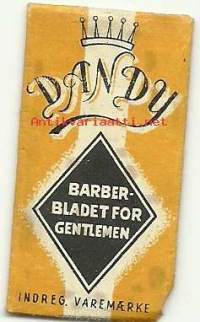 Dandy  - partateräkääre sisällä partaterä