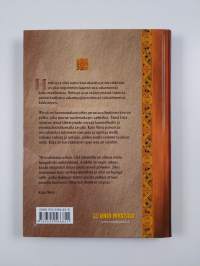 Wiccan käsikirja : johdatus wiccan saloihin