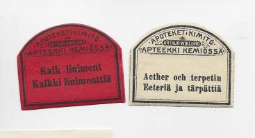 Apteekki Kemiössä, Arthur Wiklund - apteekkietiketti Kalkki liniment, ja ,  Eetteriä ja Tärpättiä -  2 eril