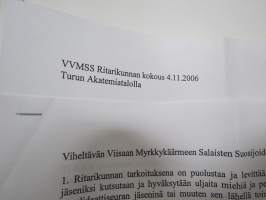 Viheltävän Viisaan Myrkkykäärmeen Salaisten Suosijoiden ritarikunta - 2 kpl ritarimerkkejä nauhoin, Turun Yliopiston Lääketieteen Kandidaattiseura