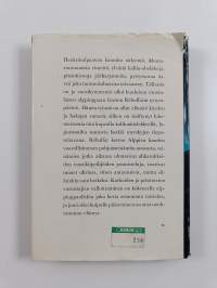Alppihuippuja valloittamassa