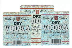 Dry Vodka of Finland   - viinaetiketti  3 kpl