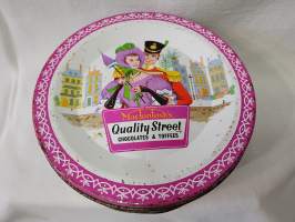 Macintosh&#039;s Quality Street makeisrasia tuotepakkaus