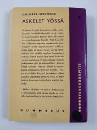 Askelet yössä : jännitysromaani