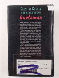 Kämmekkä kukkii kuolemaa