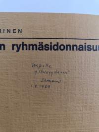 Japanilaisten ryhmäsidonnaisuus (signeerattu)