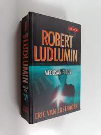 Robert Ludlumin Medusan petos