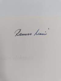 Elän kuin elokuuta (signeerattu)