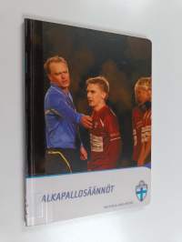 Jalkapallosäännöt