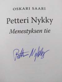 Petteri Nykky - Menestyksen tie (signeerattu)