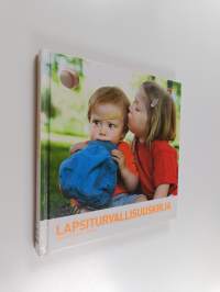 Lapsiturvallisuuskirja