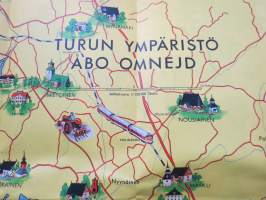 Turku - Åbo matkailukartta 1976, mukana monikielinen selostusosa sekä erillinen kaksipuolinen kartta taskukokoisessa kansiossa