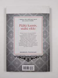 Päältä kaunis, sisältä rikki