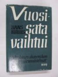 Vuosisata vaihtui - Virolaisen akateemikon nuoruudenmuistelmat