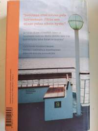 Seitsemäntoista