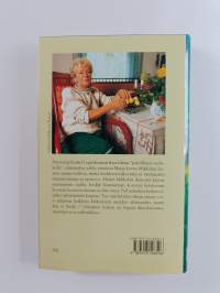 Omaisten kesken : novelleja