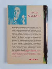 Kolmen tammen salaisuus : salapoliisiromaani