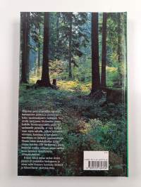 Pohjolan puut ja pensaat : pohjolan luonnonvaraiset lajit