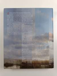 Arabianrantaan! : uuden kaupungin maihinnousu = Arabianranta : rethinking urban living