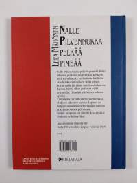 Nalle Pilvennukka pelkää pimeää