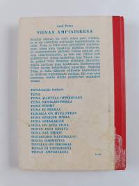 Tiinan ampiaiskesä