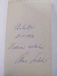 Tyköistuva tango (tekijän omiste, signeerattu)