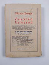 Susanna kylvyssä : veijaritarina kesäiseltä Saimaalta