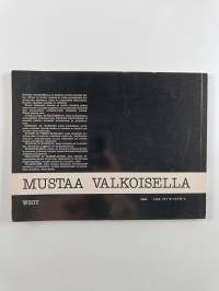 Mustaa valkoisella : suomalainen lukemisto