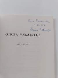 Oikea valaistus (signeerattu, tekijän omiste)