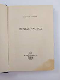 Mustaa naurua