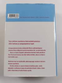 Tähtiin kirjoitettu (sis. kirjat Samppanjataivas ja Nukkemorsian)