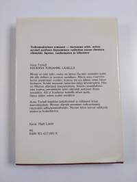 Kaukana toisiamme lähellä
