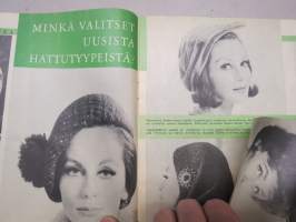 Me Naiset 1961 nr 42, Kansikuva Sinikka Salkama kuvannut Caj Bremer, Alain Delon, Maria Lang, Riemuperhe / musiikkiperhe Lehtelä, Uudet hatut, Kissatesti, Farah Diba