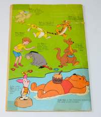 30kpl Nalle Puh lehtiä vuosilta1982-1986