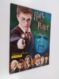 Harry Potter ja Feeniksin kilta-tarra-albumi (tyhjä)